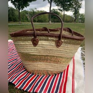 Brand NEW handmade picnic basket Moroccan tote basket